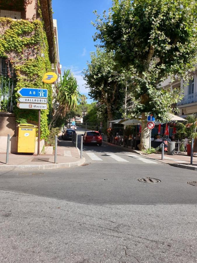 Appart L'Estivaliere Golfe-Juan Exterior photo